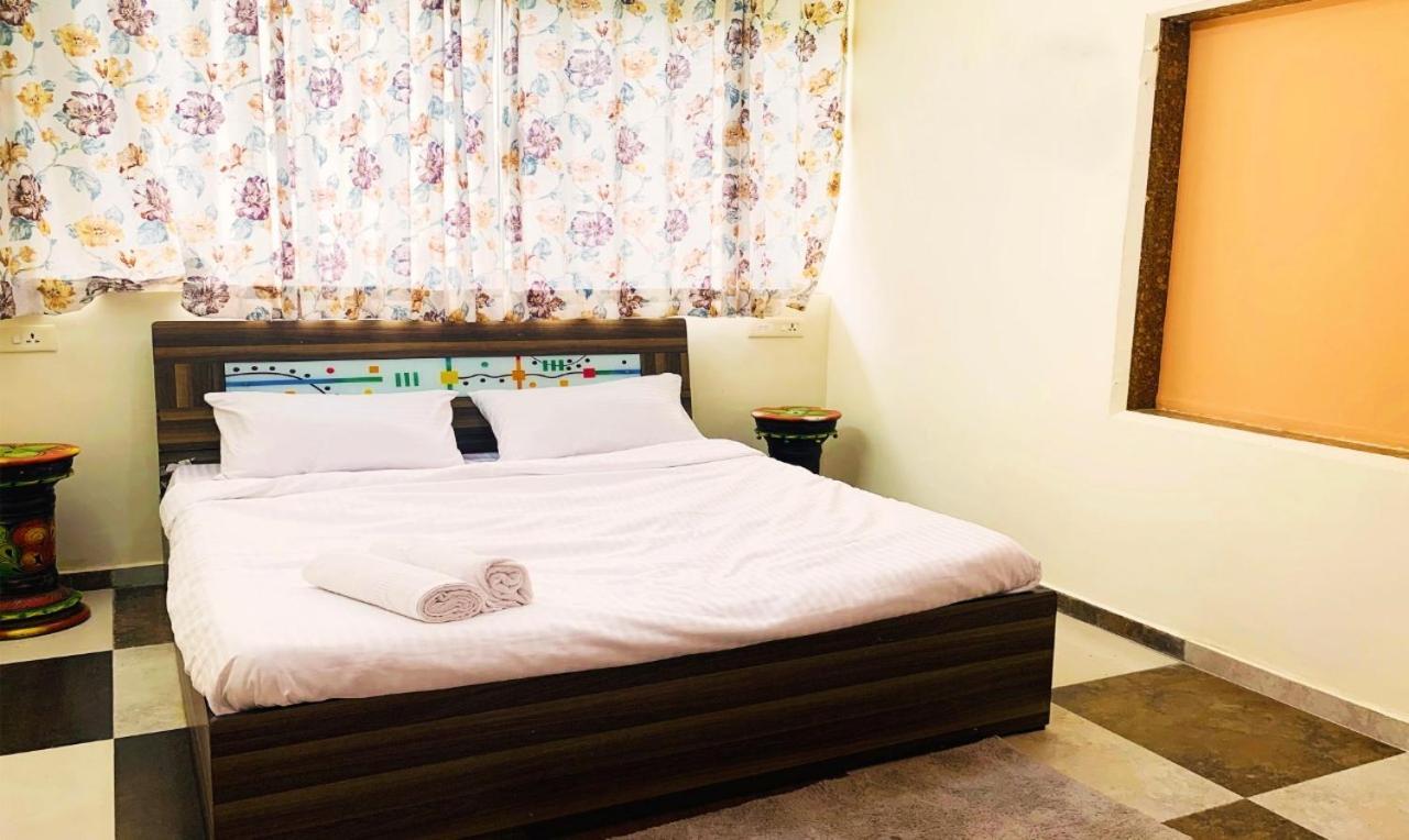Vila Costa Fortuna 3Bhk Nášik Exteriér fotografie