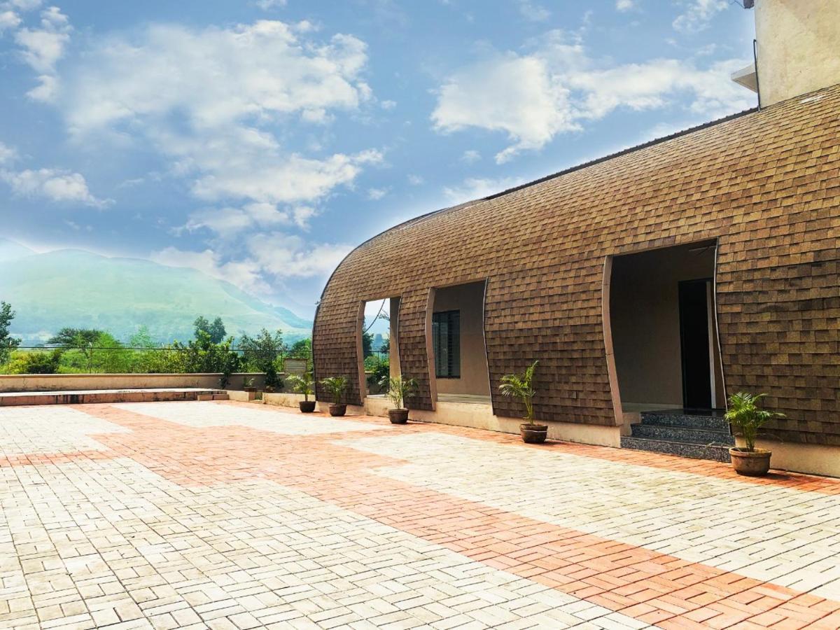 Vila Costa Fortuna 3Bhk Nášik Exteriér fotografie