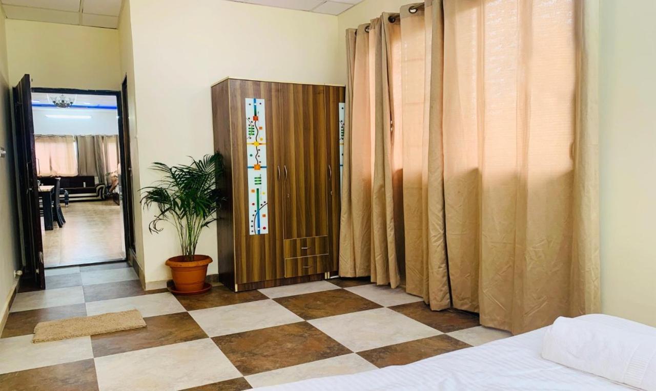 Vila Costa Fortuna 3Bhk Nášik Exteriér fotografie